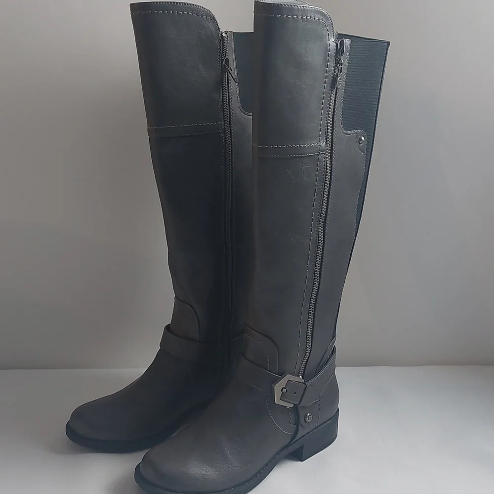 G By Guess boots womens gray size 5½‎ M